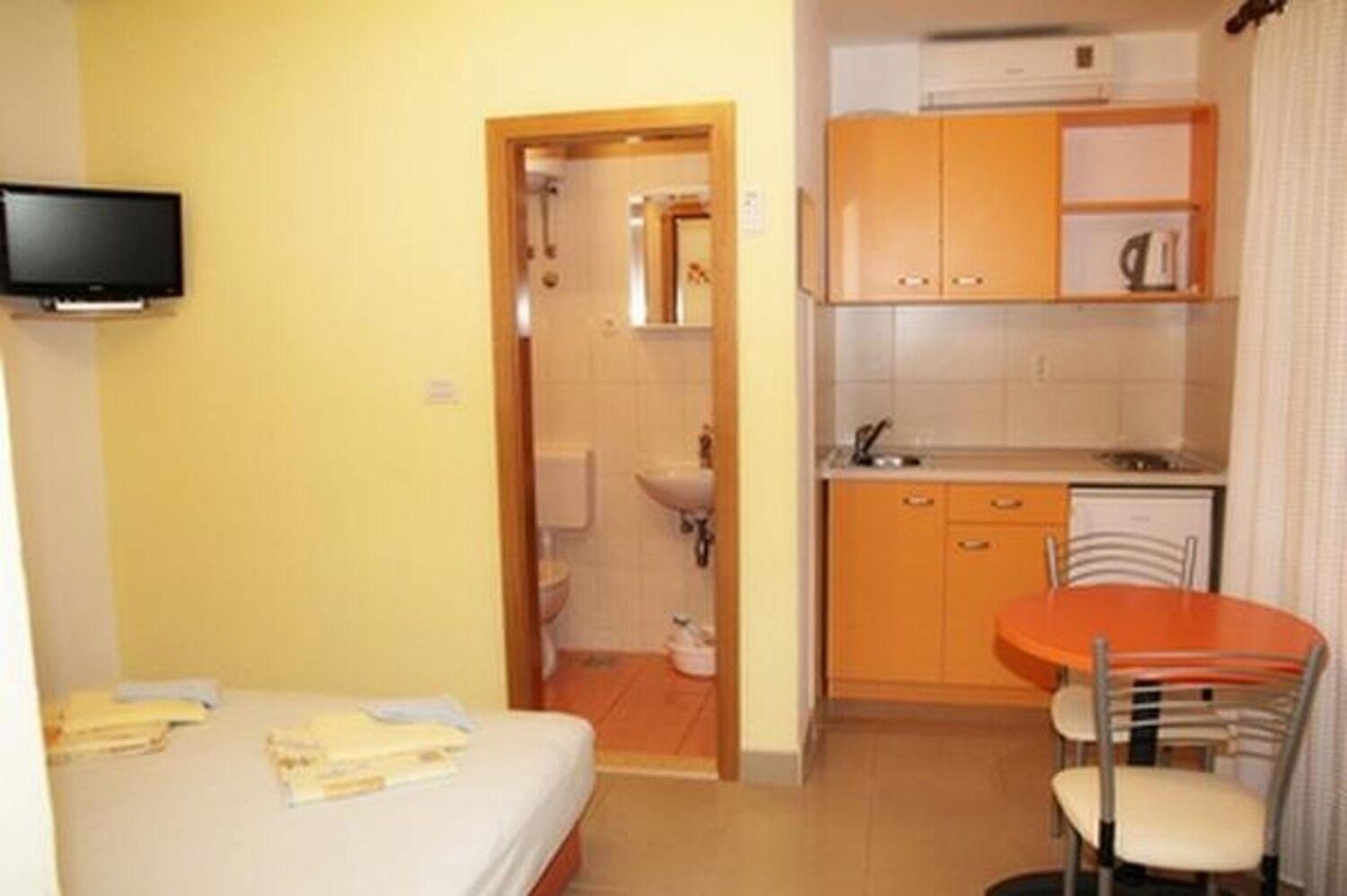 Apartments Sini Makarska Eksteriør billede